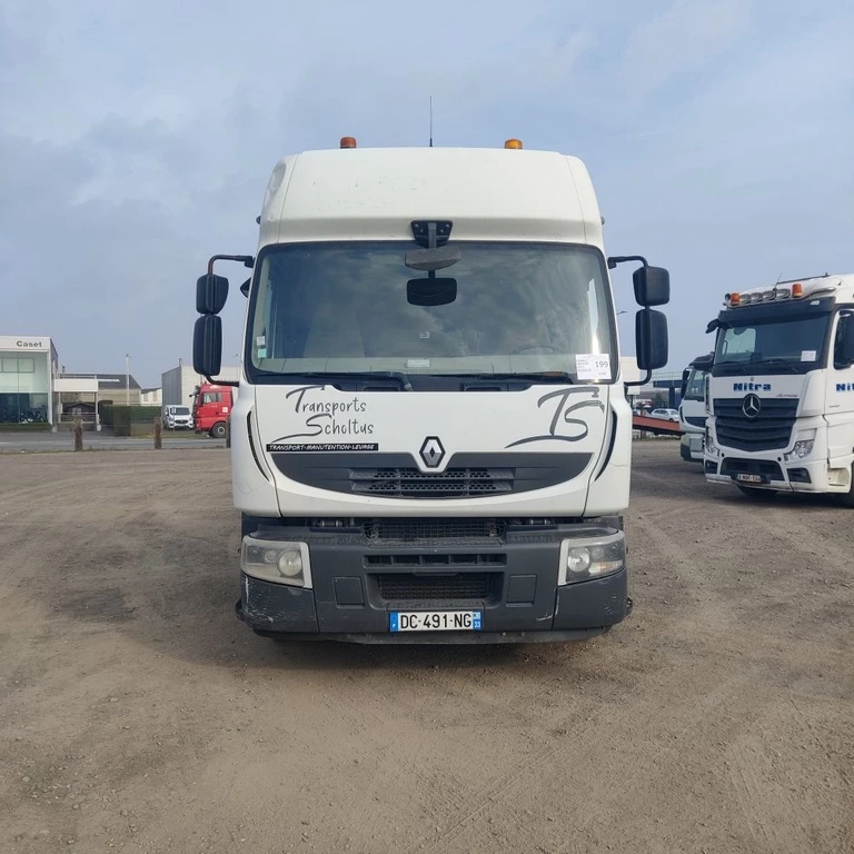 Renault Premium-380 2014 imagen 2