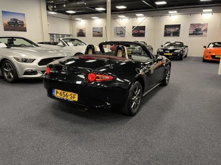 Mazda MX-5 2018 - ND Roadster 1.5 SkyActiv-G 131PK Sakura Limited Bose Leder PDC Apple CarPlay bild 60