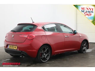Alfa Romeo Giulietta 2011 - 1.7 TBi Quadrifoglio Verde Navi Clima Cruise AHK afbeelding 3 miniatuur