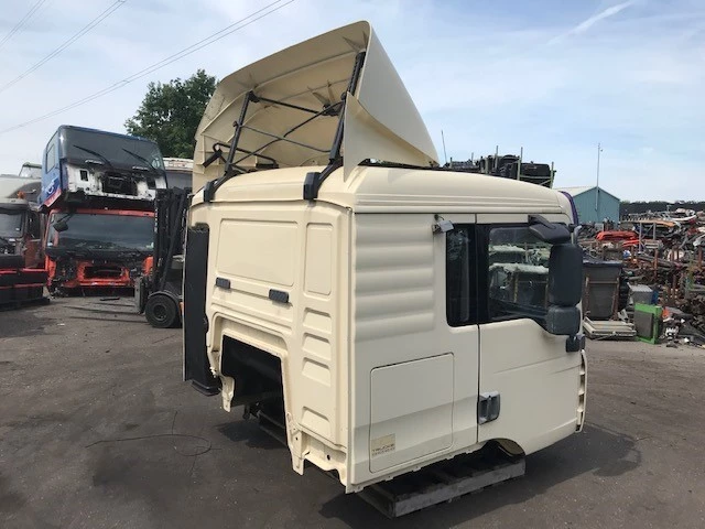 MAN TGA 2003 - SLEEP CAB COMPLETE obrázek 4