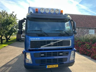 Volvo FM400 6X2 2009 afbeelding 3 miniatuur