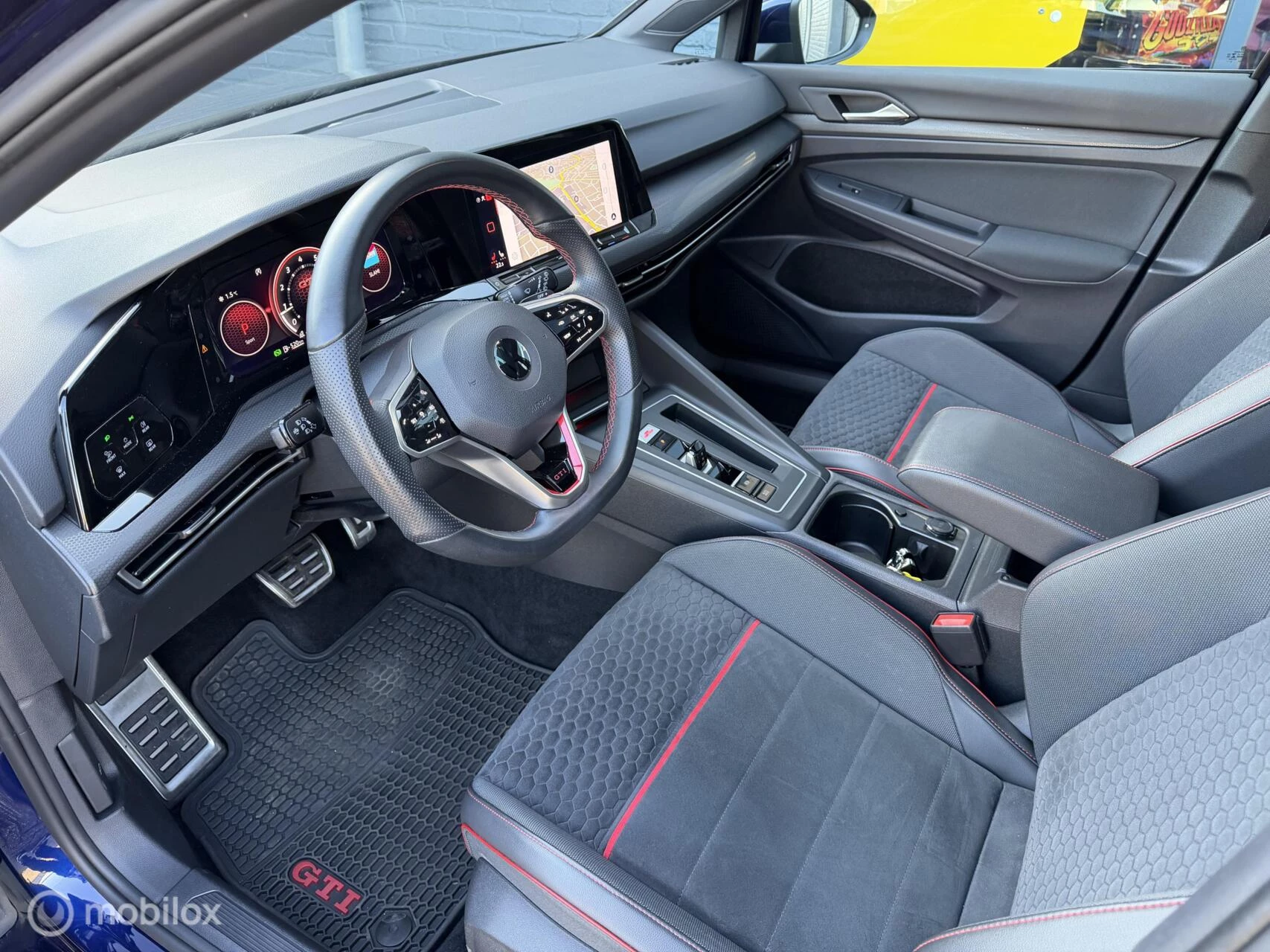 Volkswagen Golf 2022 - 8 2.0 TSI GTI DSG Clubsport 300 PK Navi Pano obrázek 9