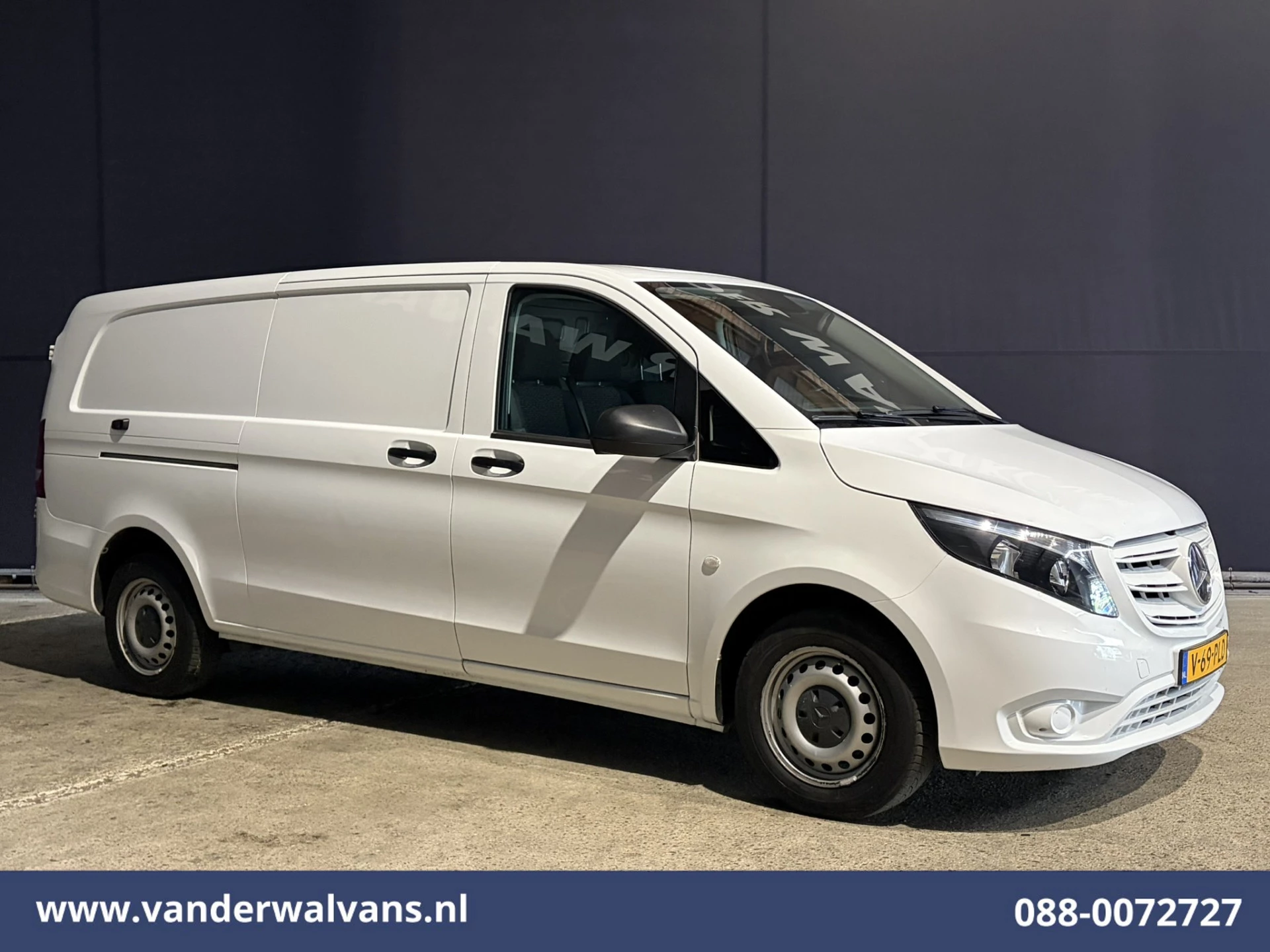 Mercedes-Benz Vito 2023 - 116 CDI 163pk L3H1 Euro6 Airco | Camera | Apple Carplay | Cruisecontrol | Stoelverwarming immagine 8