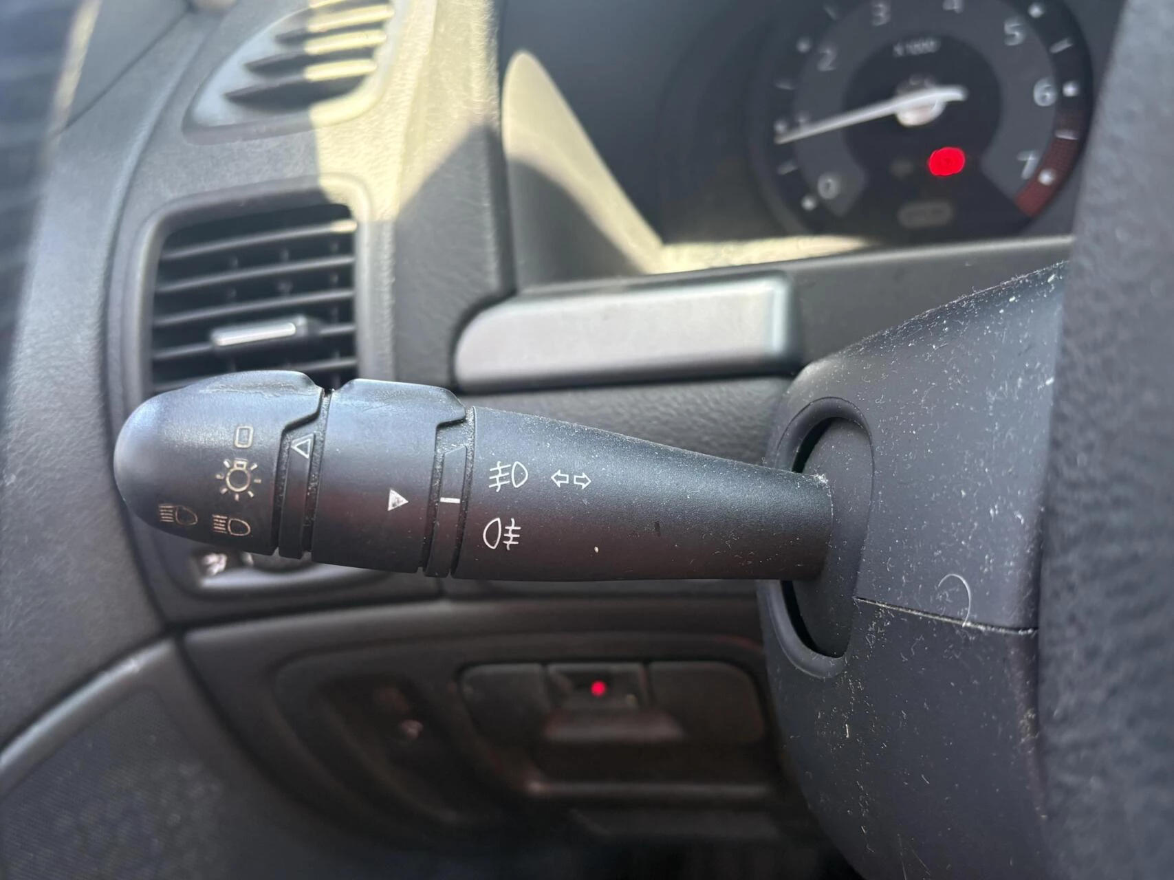 Renault Laguna Grand Tour 2007 - AIRCO 2.0-16V Tech Line AIRCO APK tot 07-2027 imagem 19