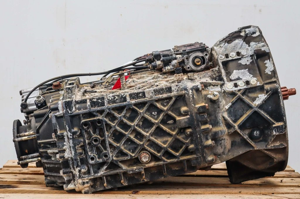 ZF 2004 - 16S1820OD TGA 81.32003-6672 afbeelding 1