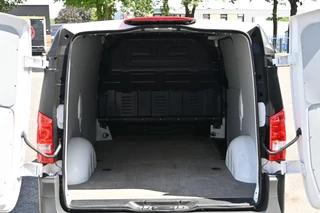 Mercedes-Benz eVito 2022 - 112 L2 66 kWh obrazek 10