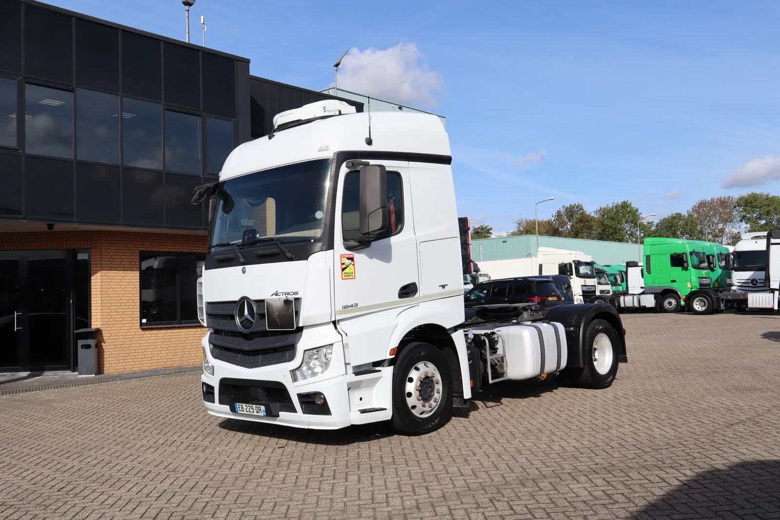 Mercedes-Benz Actros 2016 - 1843 * EURO6 * 4X2 * RETARDER * afbeelding 1