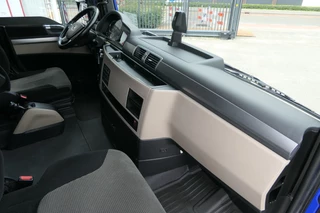 MAN TGX 2018 - 18.500 XXL | Mega/Lowdeck | Lifting Fifth Wheel | 749782Km | 2018 | Retarder | 2 Tanks | Full Air | Stand Klima | Roof Airco | 2 Sleeping beds | Seat Heating/Cooling | German Truck bild 46