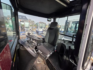 Terberg RT283 | TERMINAL TRACTOR 4X4| TURNING CHAIR. | AUTOMATIC GEAR | NOT RUNNING. 2011 - N/A obrazek 7