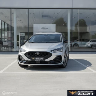 Ford Focus 2022 - 1.0 EcoBoost Hybrid Titanium Style ST-Line Aut obrazek 2