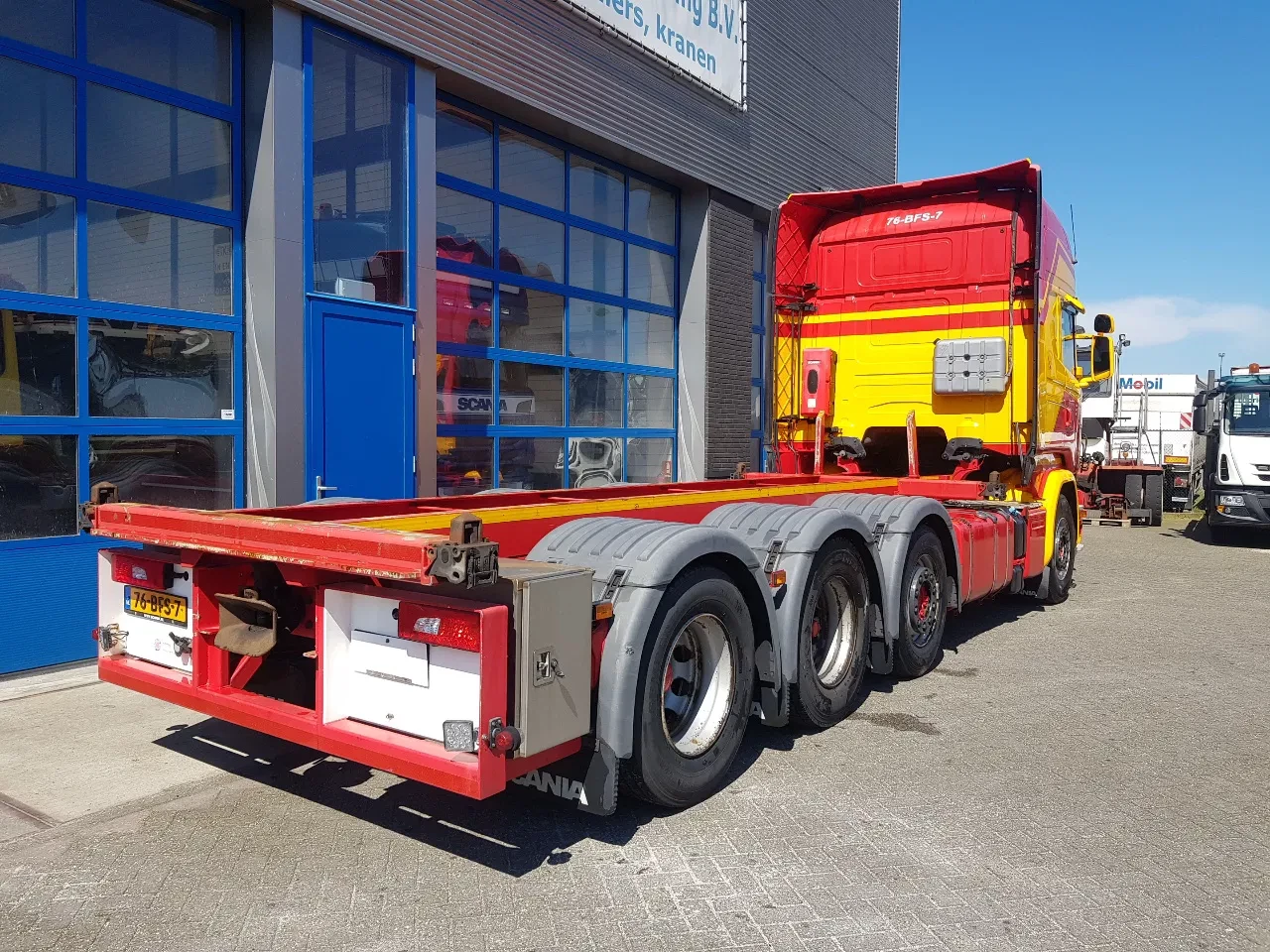 Scania R 2015 - R450 8x2 Topline ADR EX/II, EX/III, FL en AT SCR only zdjęcie 7