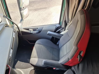 Volvo FH 2019 - 13.460 Globetrotter 4x2 - ADR - Chassis cover - Alloy - Navi image 22