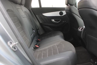 Mercedes-Benz EQC 2022 - 400 4MATIC 80kWh AMG LINE <<MAGNO GREY>> SCHUIFDAK MEMORY HEAD-UP 360-CAMERA TREKHAAK 20'' bild 18