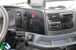 Mercedes-Benz Axor 2008 - N/A image 32