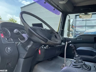MAN TGA 2006 - 28.350 6x4 Hiab 12 Tonmeter laadkraan image 14