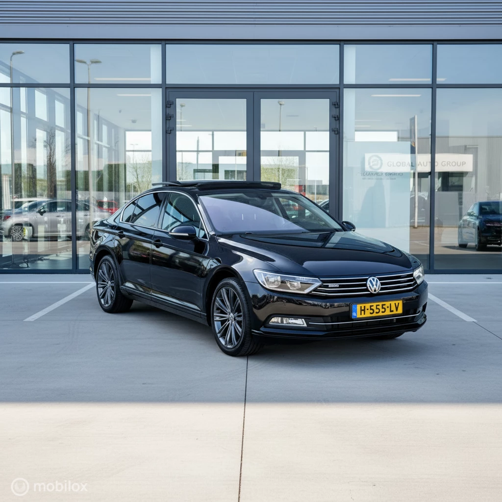 Volkswagen Passat 2015 - 1.8 TSI Highline DSG | Full Options | PANO Bild 6