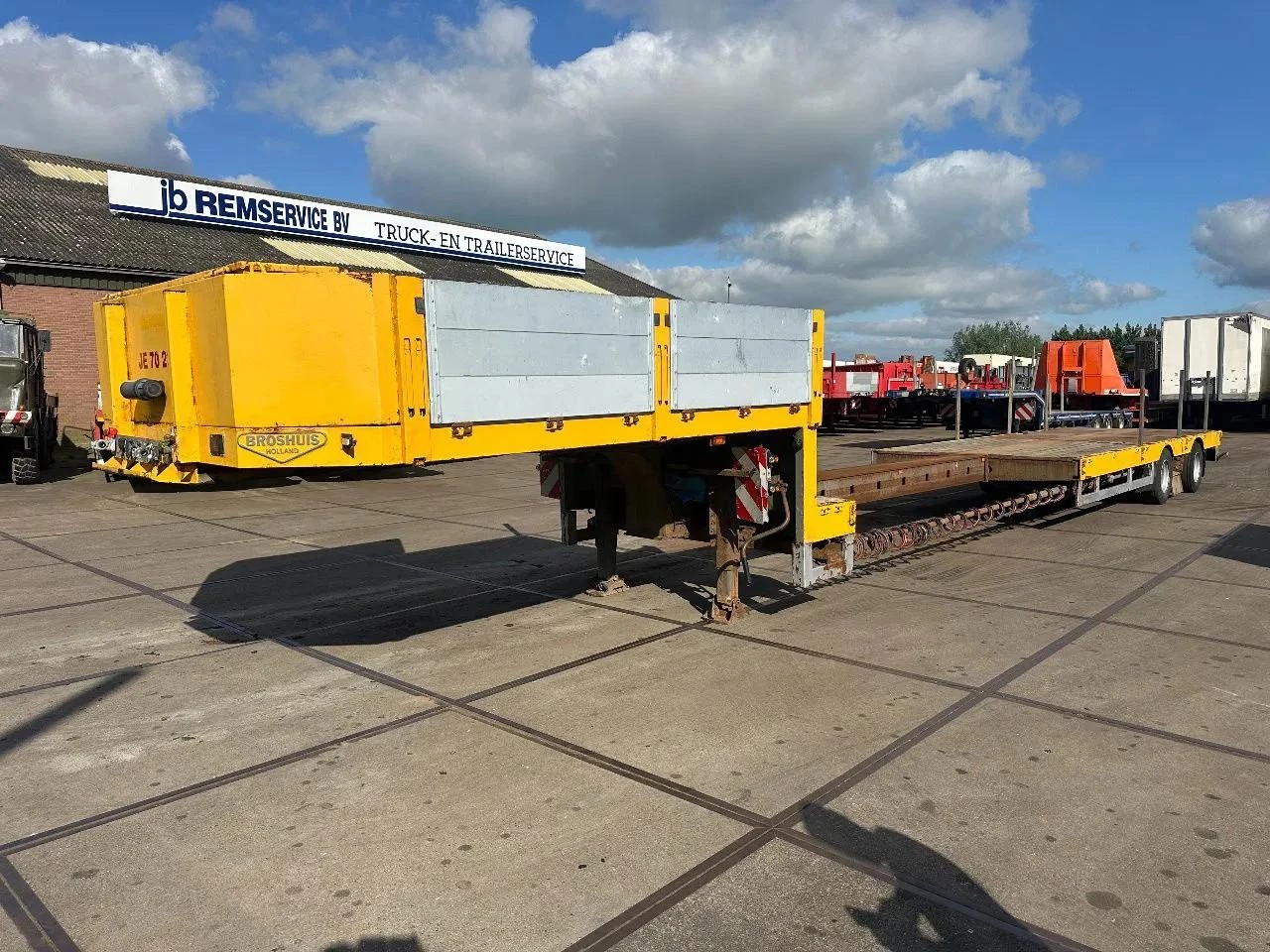 Broshuis 21N58A 2001 afbeelding 1