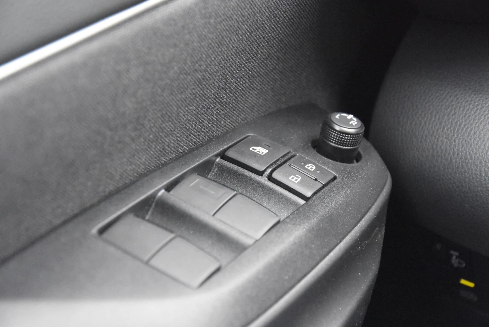 Toyota Yaris Cross 2025 - 1.5 Hybrid 115 Dynamic afbeelding 18