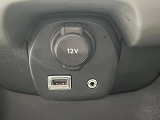 Toyota Aygo 2015 - 1.0 VVT-i x-clusiv 2e Eigenaar - Achtercamera - Airco bild 24