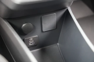 Ford E-Transit Courier 2026 - Trend 46 kWh 136pk - Stoel/Stuurverwarming - Camera - Cruise - Carplay/Android - Rijklaar zdjecie 35