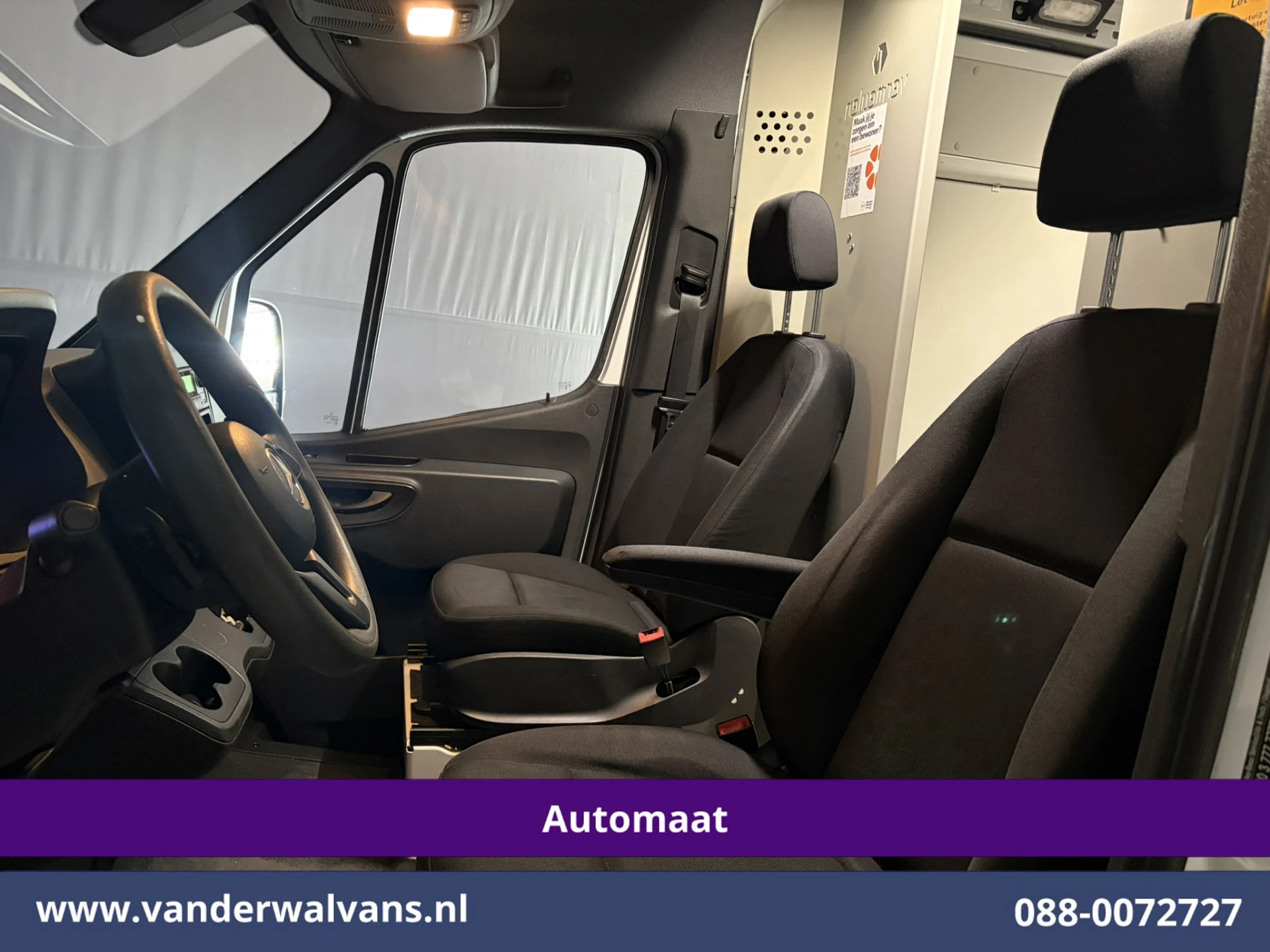 Mercedes-Benz Sprinter 2019 - 311 CDI Automaat L3H2 *PostNL inrichting* Euro6 Airco | Camera | Schappen zdjęcie 13
