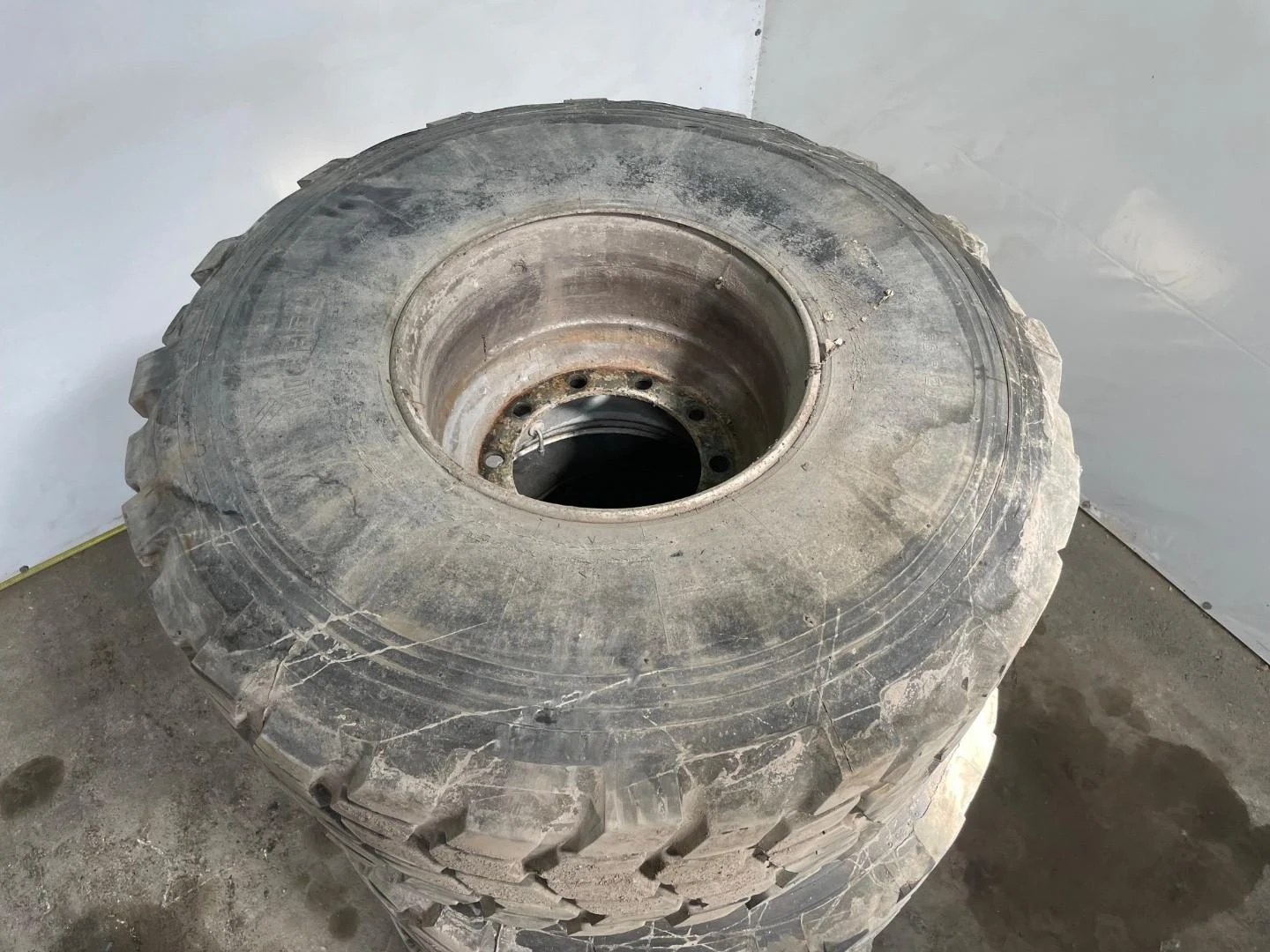 Michelin 525/65 R20.5 afbeelding 5