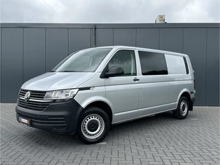 Volkswagen Transporter 2024 - 2.0 TDI 150 PK DSG AUTOMAAT HIGLINE / ** 19.778 KM ** / DUBBELE CABINE / ADAPTIVE CRUISE / TREKHAAK / 6 PERSOONS afbeelding 2