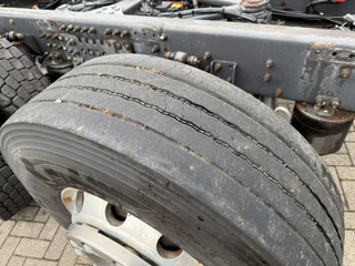 Volvo FH 2020 - FH4-420 / ENGINE RUNNING / RETARDER / !!ONLY:129957 KM!! / LIFT+LENKACHSE / HYDRAULICS / AUTOMATIC / EURO-6 / 2020 bild 30