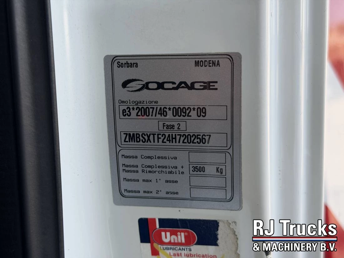 Nissan Cabstar 2017 - NT400 35.13 - Socage T318 | 18M | 10M Outreach | Euro 6 afbeelding 14