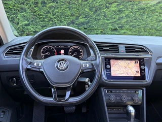 Volkswagen Tiguan 2018 - 1.4 TSI ACT Highline R-Line Automaat Panodak Trekhaak 1eEigenaar !!NIEUWBINNEN!! image 25