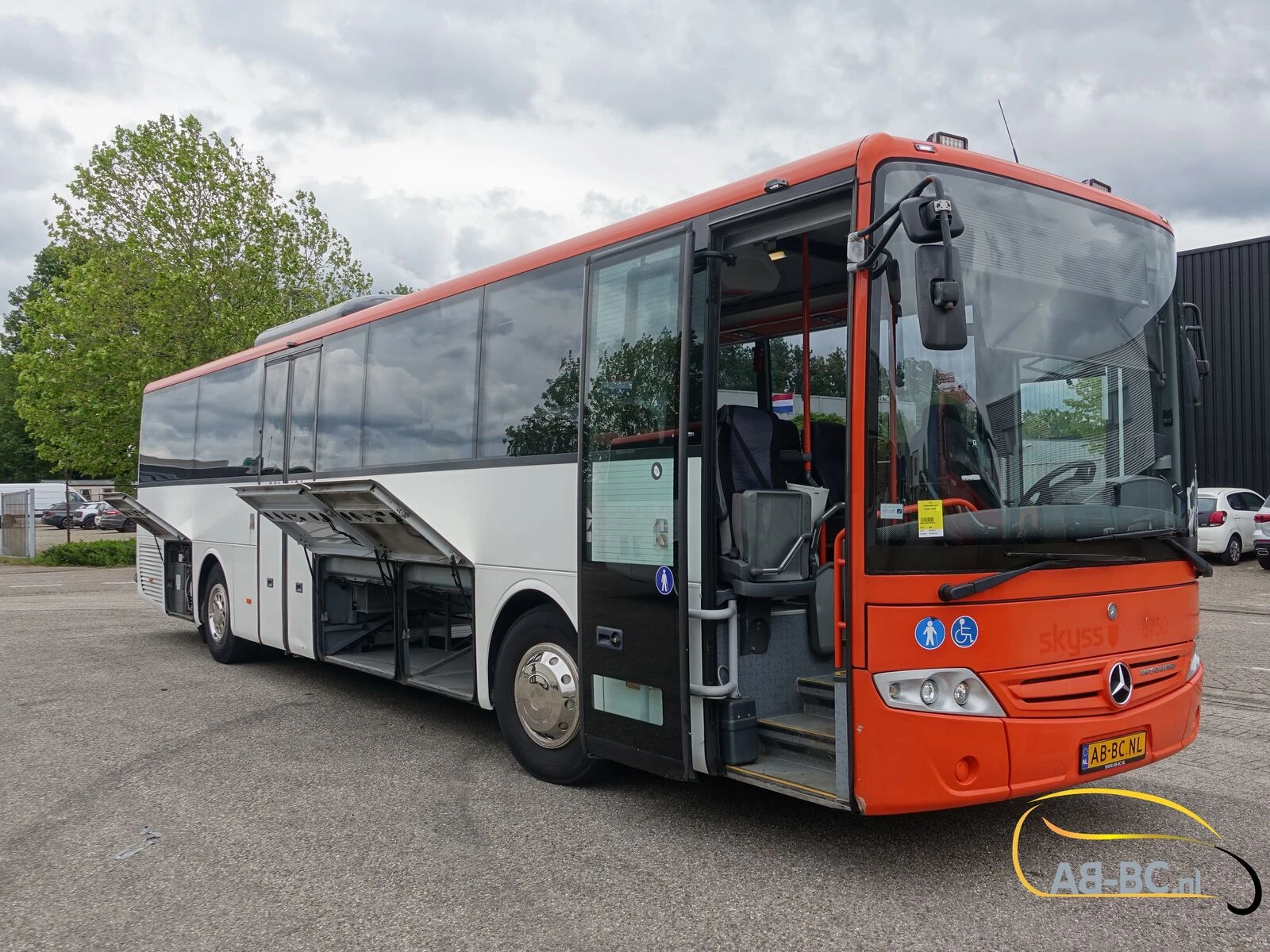Mercedes-Benz Intouro 49 Seats Liftbus EURO 6 2016 afbeelding 19