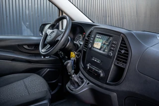 Mercedes-Benz Vito 2021 - 116 CDI | 163 PK | Camera | Carplay | Cruise | PDC | Airco | Trekhaak image 2 thumbnail