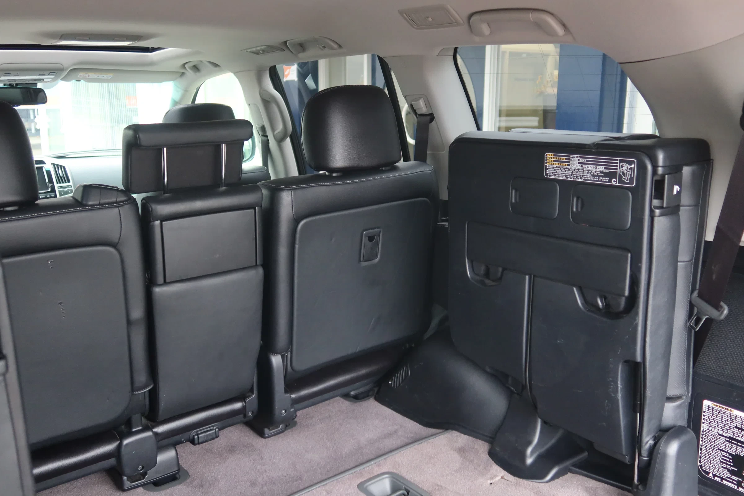 Toyota Land Cruiser 2016 - (200 SERIES) V8 200 5.5 Executive 7 persoons. Luchtvering. €42.500.- Marge immagine 11
