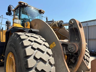 Volvo N/A 2016 - L250H - NEW TIRES imagen 18