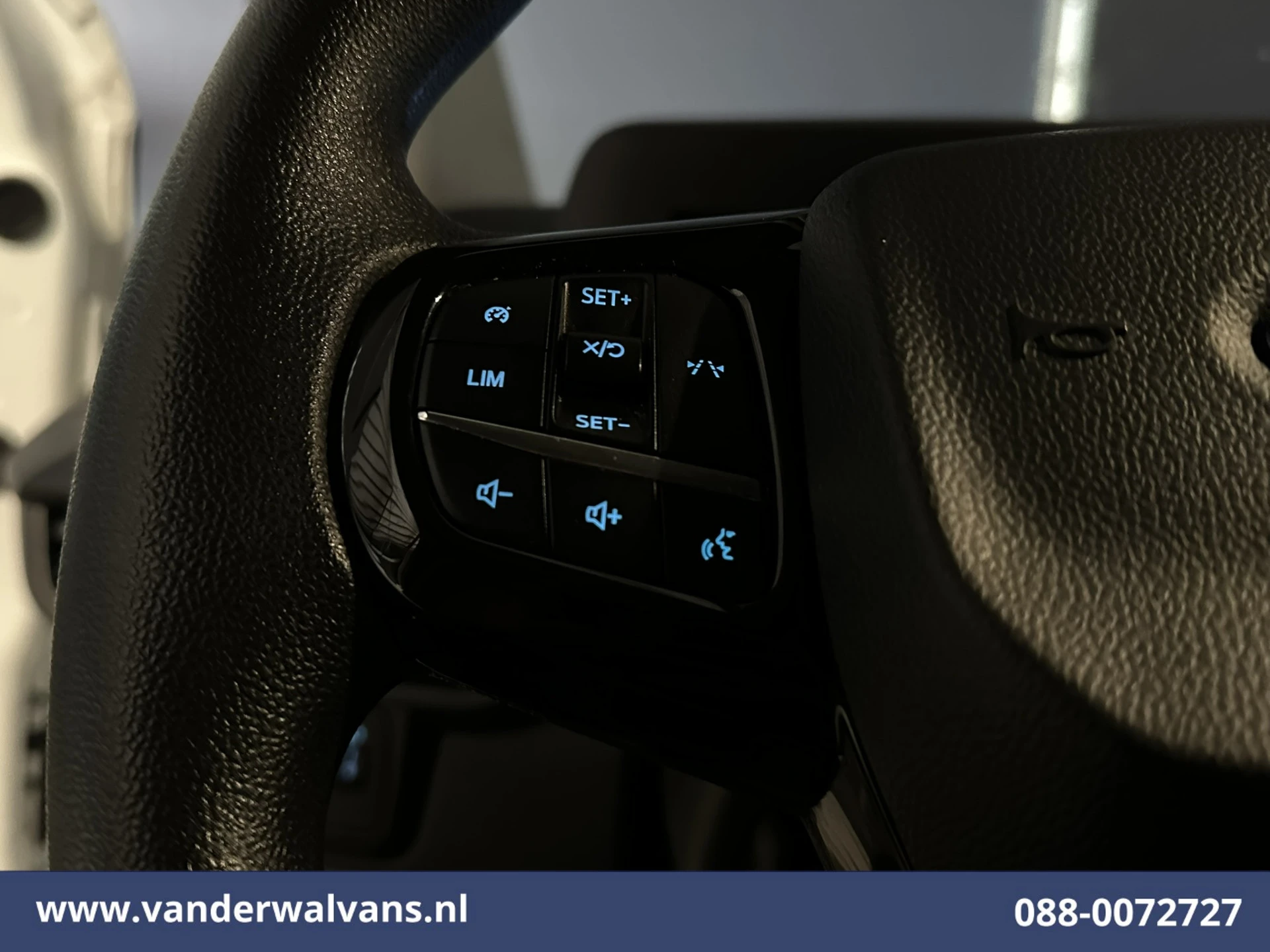Ford Transit Custom 2024 - 2.0 TDCI 111pk L1H1 Euro6 Airco | Camera | LED | Apple Carplay | Cruisecontrol obrázek 5