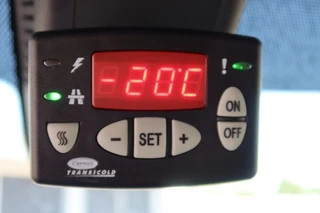 Mercedes-Benz Sprinter 2022 - 315 CDI Koel/Vries/Verwarmen Carrier Xarios 350 + 220 volt nachtaansluiting obrazek 12