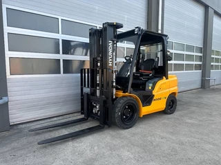 Hyundai N/A 2025 - 30DE-9V diesel heftruck 3000kg vorkheftruck 3-deli zdjecie 2