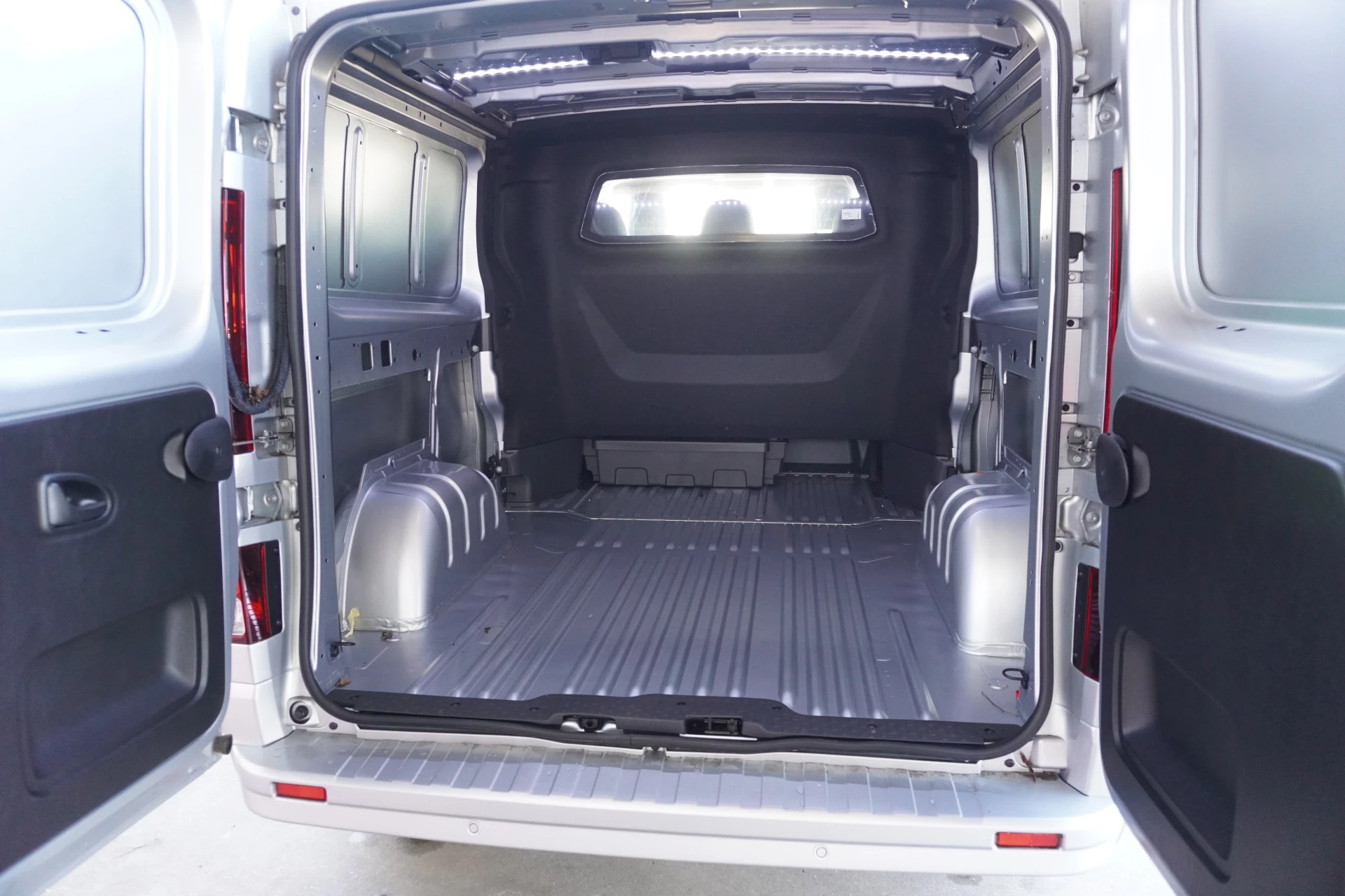 Renault Trafic 2024 - 2.0 Blue dCi 170PK T29 L2H1 Extra DC Automaat Bild 13