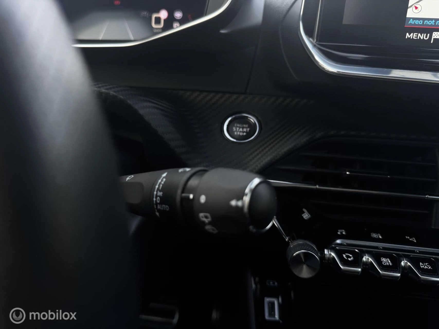 Peugeot 2008 2021 - 1.2 PureTech GT Pack |Panoramadak | 45187 kM afbeelding 35