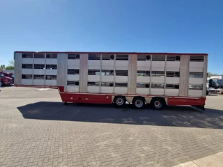 Zorzi 38S13619 2011 - Irma 2 deck livestock - Water & Ventilation - Lifting roof - Lifting floor - bild 42