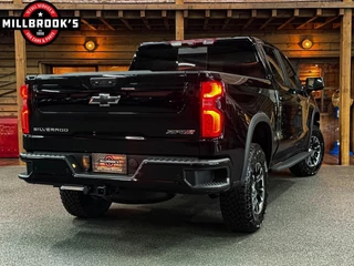Chevrolet Silverado 2024 - ZR2 obrazek 16