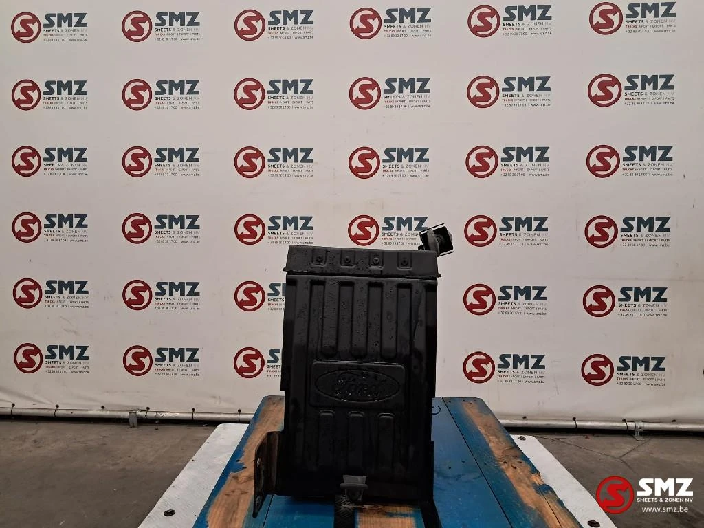 Ford - Occ batterijbak + batterijbakdeksel Ford afbeelding 1