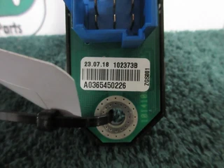 Mercedes-Benz - A 036 545 02 26 PLUG IN CONTACT BENZ 1845 EURO 6 afbeelding 2 miniatuur