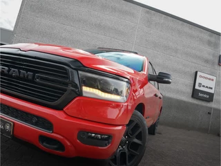 Dodge Ram 1500 2024 - 5.7L V8 4x4 Crew Cab Laramie Night immagine 9
