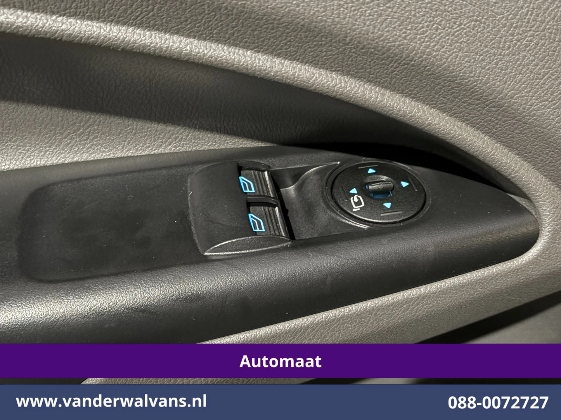 Ford Transit Connect 2024 - 1.5 EcoBlue 100pk Automaat L2H1 Euro6 Airco | Camera | Cruisecontrol | Trekhaak | Inrichting | PDC afbeelding 17