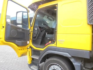 Volvo FM 330 2012 - KASSBOHRER zdjecie 5