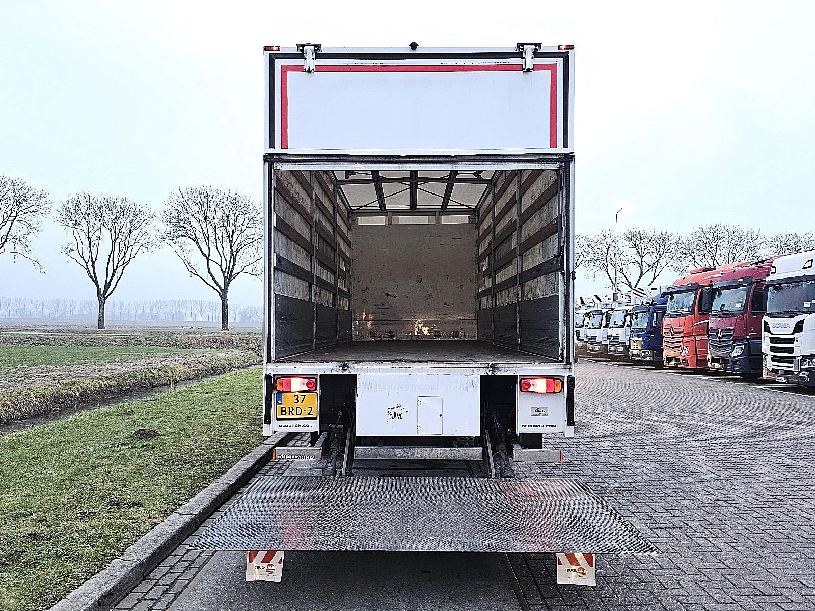 DAF 2020 - CF 260 obrázek 15