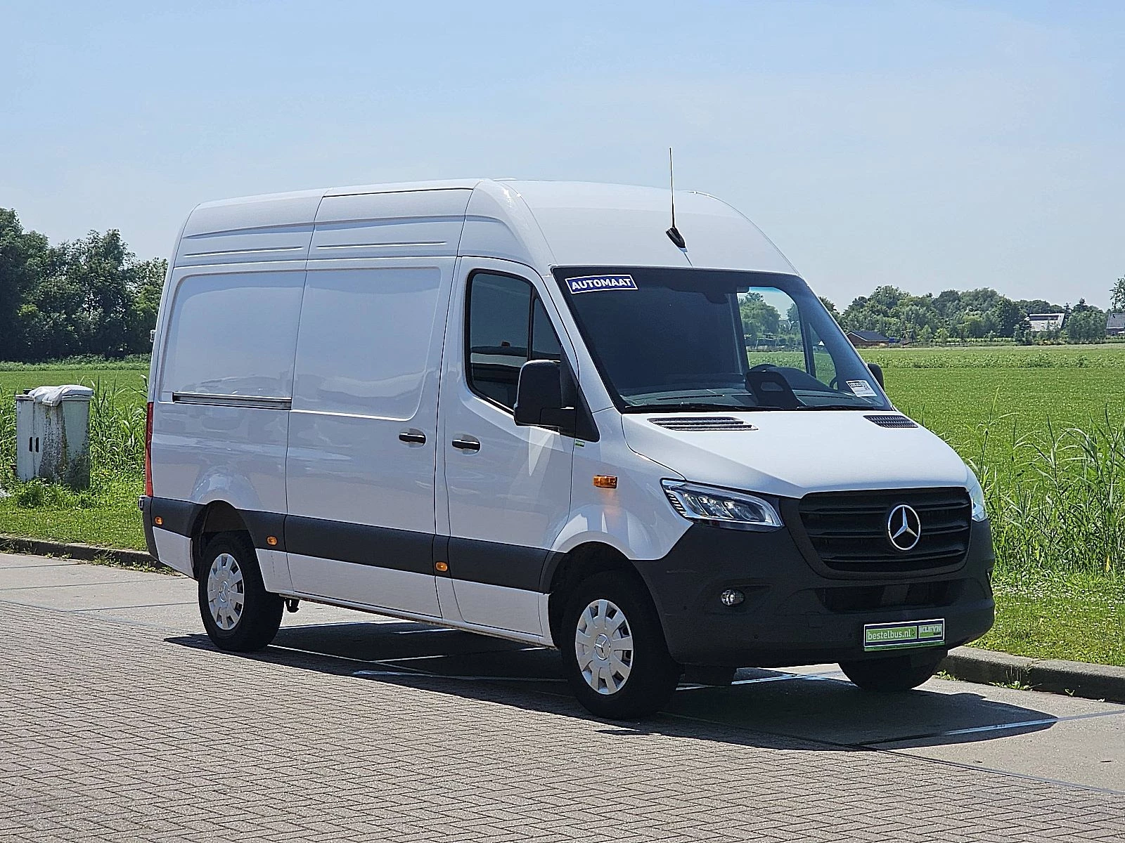 Mercedes-Benz Sprinter 2024 - 317 obrázek 5