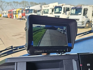 Renault N/A 2015 - T 460 obrazek 18