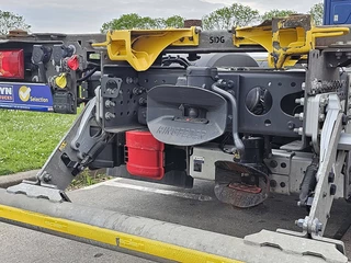 Mercedes-Benz Actros 2023 - 2553 zdjecie 18